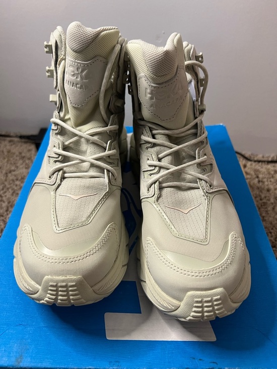 Hoka One Women's Anacopa Mid GTX Sneakers in Celedon Tint/Eggnog Size 7B NIB - Picture 3 of 11